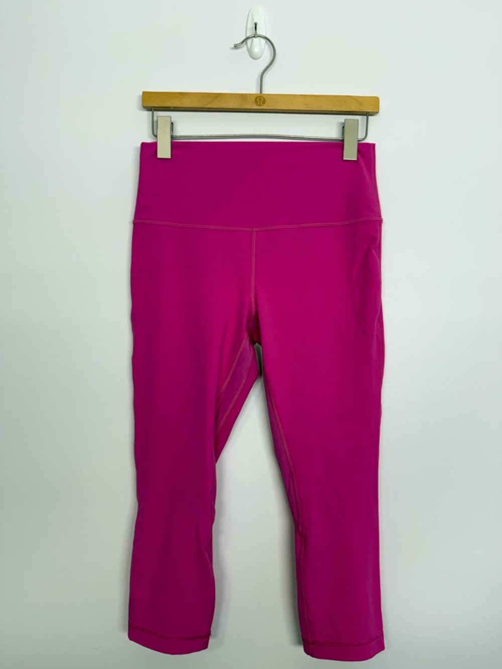 Lululemon Align Crop *21" Sonic Pink Size 10